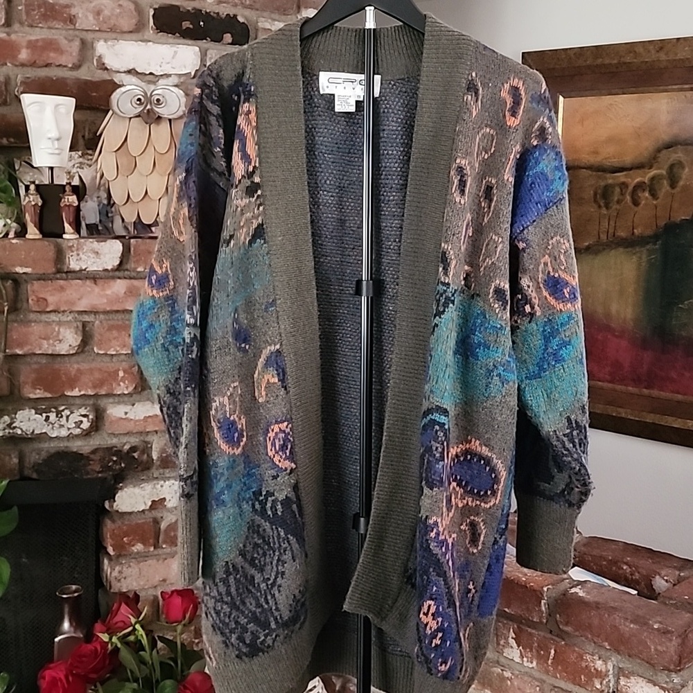Eric Steven Vintage Artistic Duck Knit Cardigan